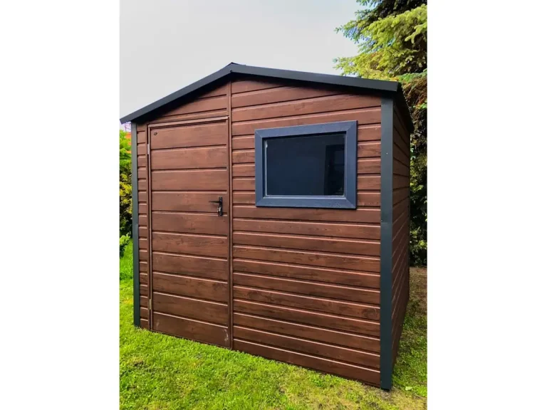 Co powinien zawierać domek narzędziowy?